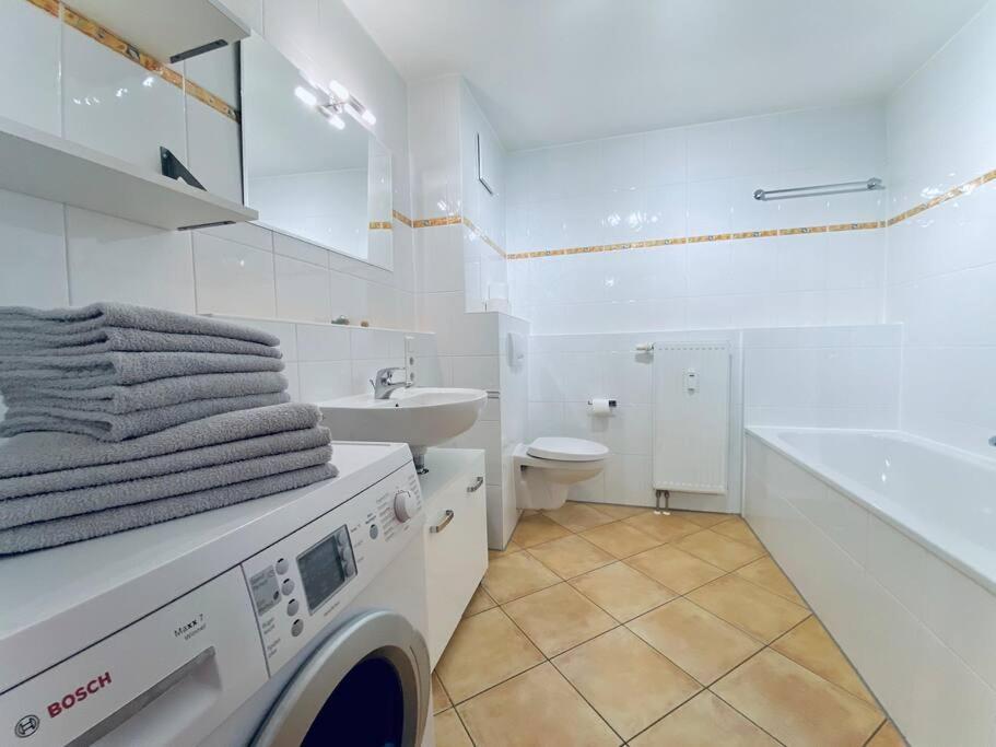 Apartment Seeperle mit 4-Zimmern und Sonnenterrasse FDH Extérieur photo